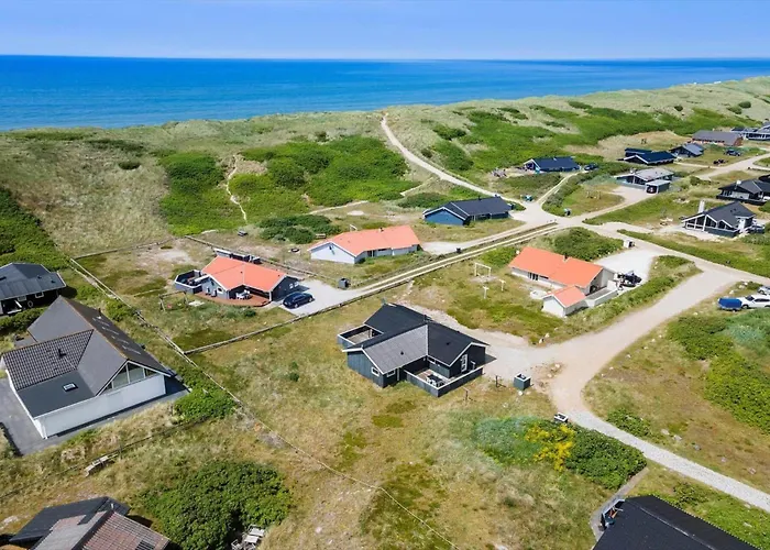 614-hvide-sande-rauhesvej-57 * Bjerregård